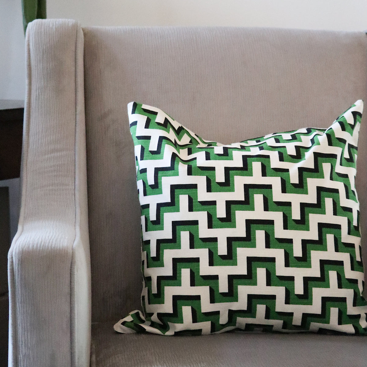 18 x 18 Pattern Pillow Cover