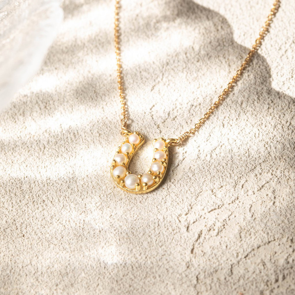 Horseshoe Necklace, Pearl