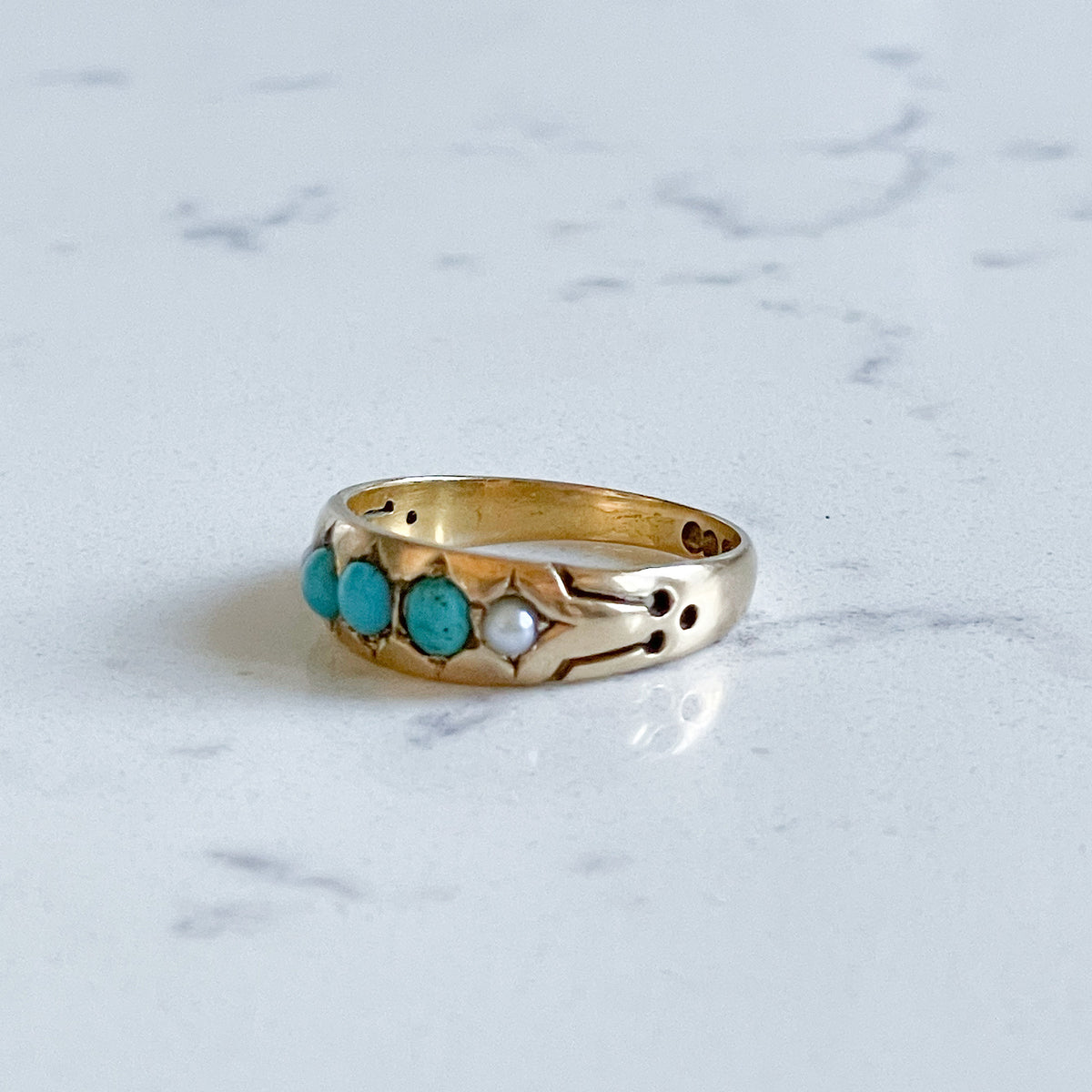Antique 18K Gold Ring with Turquoise and Pearl, 1890